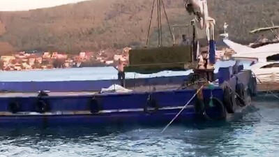 Utandıran duvar gün yüzüne çıktı!