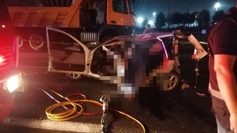 Kocaeli'nde zincirleme kaza: 3 ölü, 4 yaralı