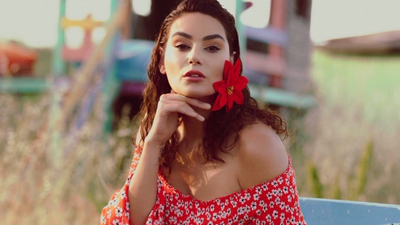 Modellikten şarkıcılığa!