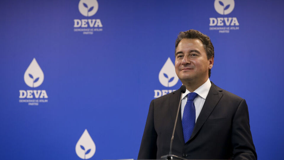 Ali Babacan koronavirüse yakalandı