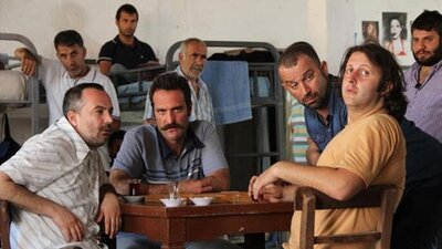 Çakallarla Dans 2 oyuncuları kimler?