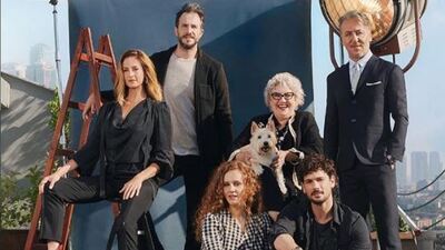 Menajerimi Ara oyuncuları ve konusu