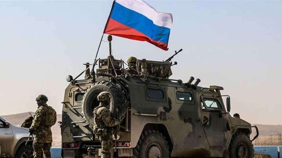 Rus askeri aracının, ABD askeri aracına çarptığı iddiası