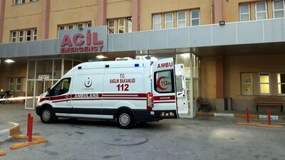 Erzincan'da minibüs devrildi