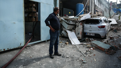 İstanbul'da bilye fabrikasında patlama!