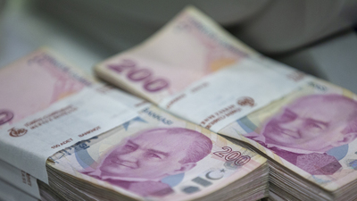 Bankacılık sektörünün mevduatı azaldı