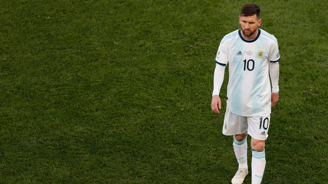 Messi City'li 3 gol!