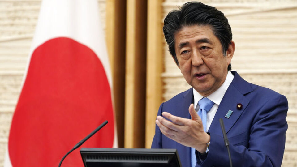 Japonya Başbakanı Abe istifa etti!