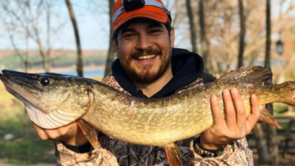 Çağatay'dan palamutlu poz