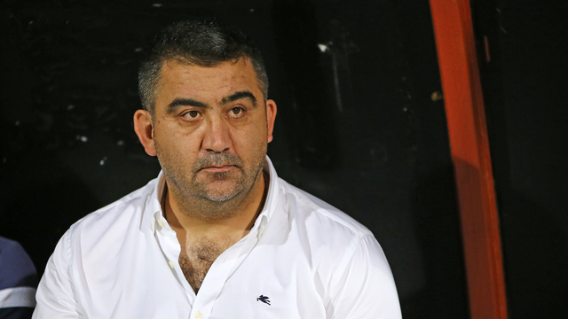Ümit Özat imzayı attı!