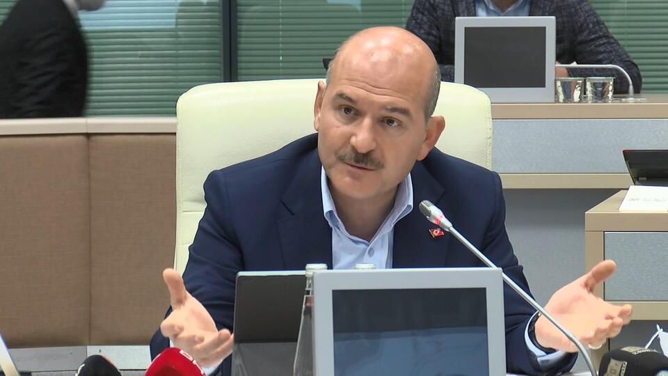 Bakan Soylu'dan CHP Gençlik Kolları üyesine "DHKP-C" tepkisi