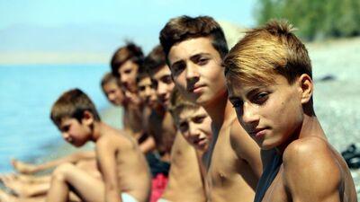 Burada suya girenin saçı sararıyor