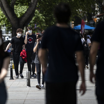 Bilim Kurulu Üyesi: Salgın istenen düzeyde kontrol altında değil