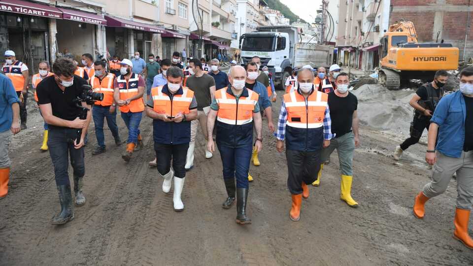 Bakan Karaismailoğlu Giresun'da