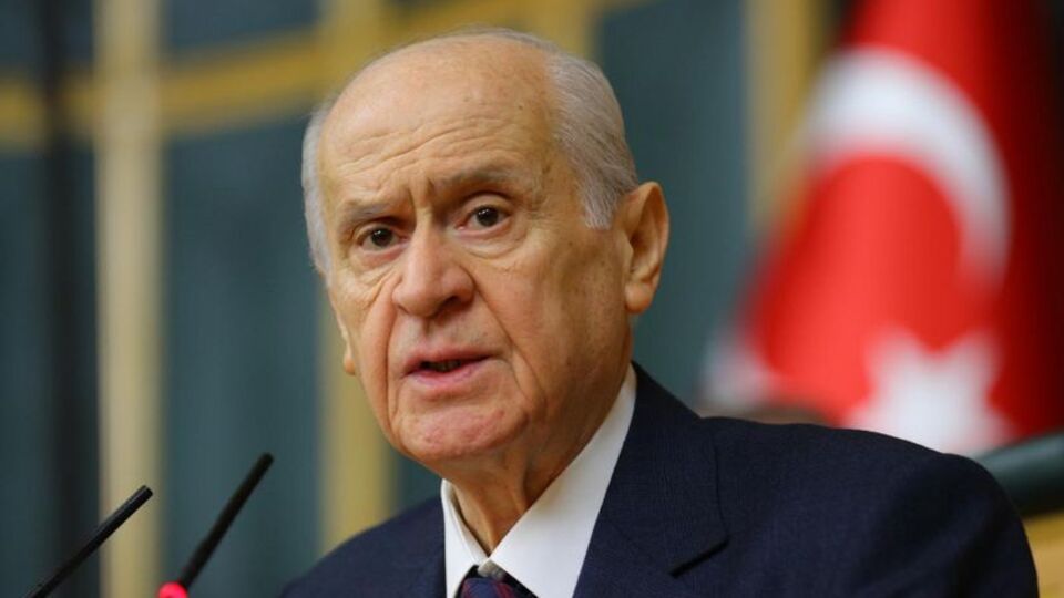Bahçeli'den Oniki Ada çıkışı