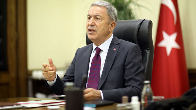 Bakan Akar'dan o görüntüler için uyarı!