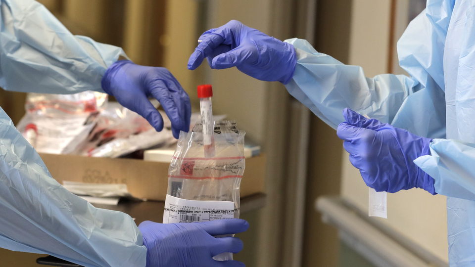 İkinci kez Covid-19'a yakalanan gencin sonuçları şaşırttı!