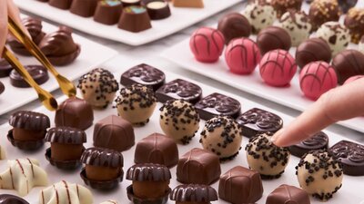 Satışı durdurdu, koronada mal yetiştirecek