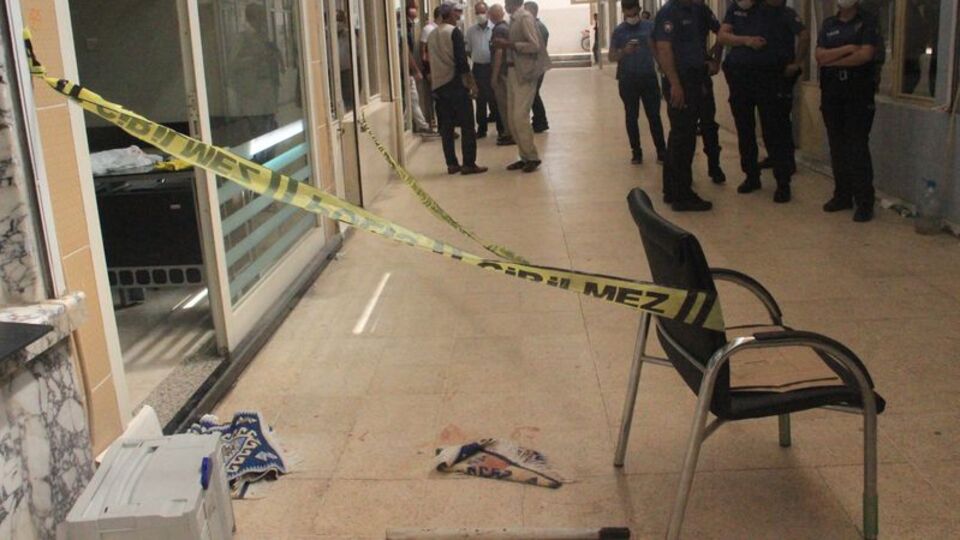 Buğday pazarında alacak kavgası: 2 yaralı