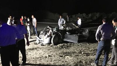 Bursa'da feci ölüm! Kamyon pikabı ezdi