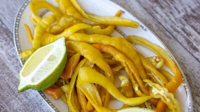 Biber turşusunun hazırlanışı ve pratik tarifi