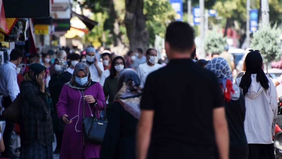 'Kabul günü' sonrası 68 eve karantina