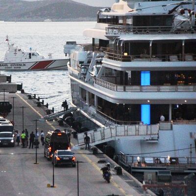 2 kamyon eşya, 500 valizle Katar kraliyet ailesi Bodrum'da!
