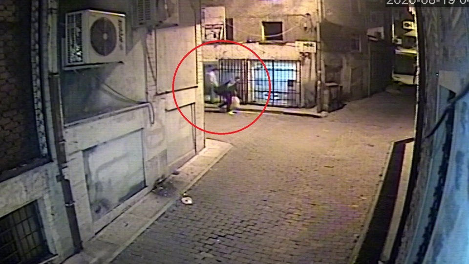 Firari hükümlü hırsızlık yapınca yakalandı