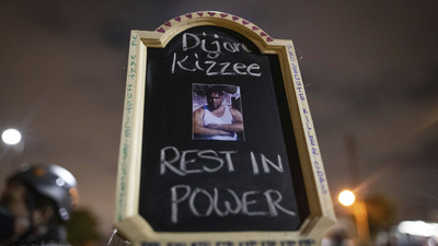 ABD'de bir siyahi daha polis tarafından öldürüldü!