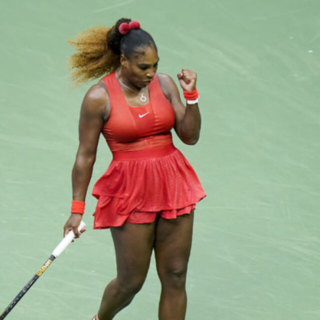 Serena Williams, 2. tura yükseldi
