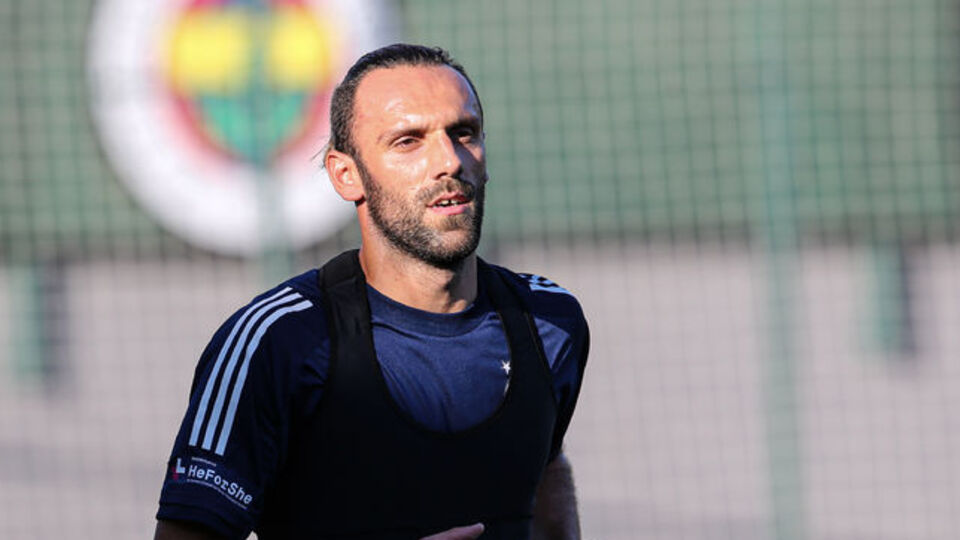 Vedat Muric, takımdan ayrı koşu yaptı