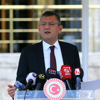 Özel'den Gül açıklaması