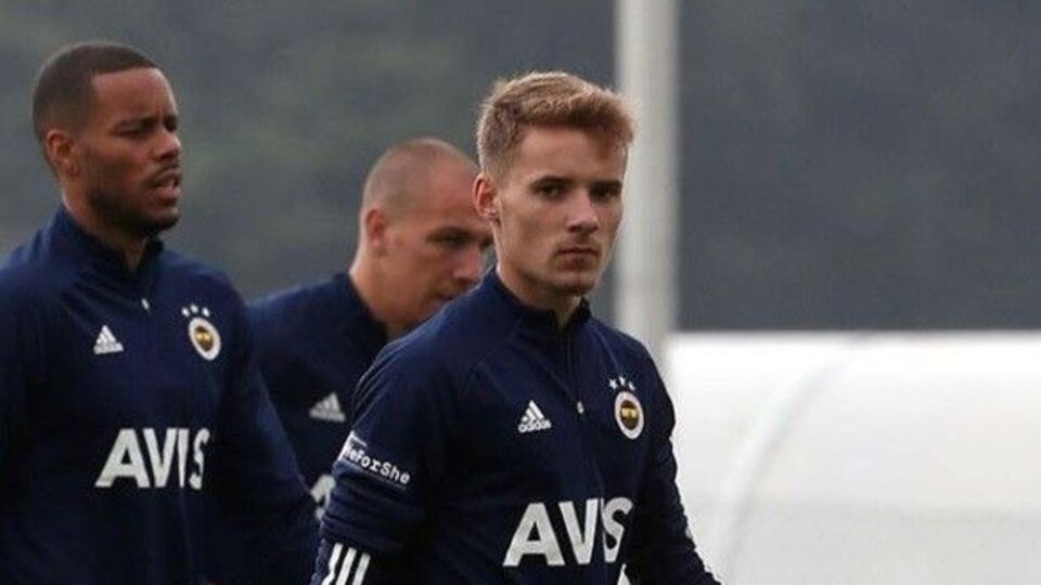 Barış Sungur, Fenerbahçe'ye geri döndü