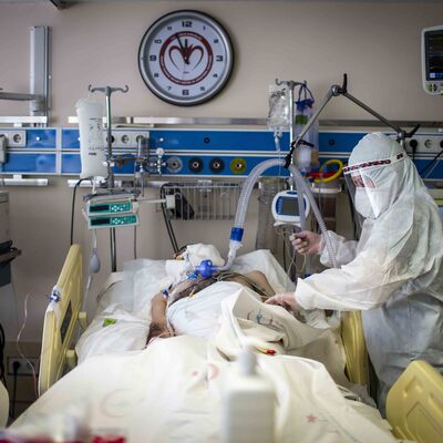 Koronavirüs salgınında yeni vaka sayısı 1642