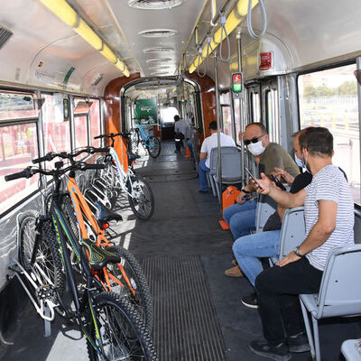 O ilde bir ilk daha: Bisiklet tramvayı