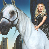 Hadise'den 'Küçük Bir Yol'