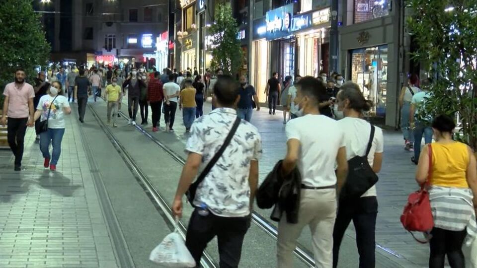 Haftasonu sokağa çıkma yasağı var mı?