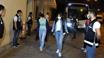 Uşak merkezli 12 ilde FETÖ operasyonu