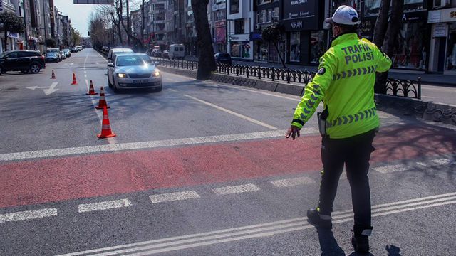 Hafta sonu sokağa çıkma yasağı olacak mı?