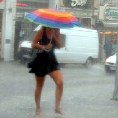 Sıcaklıklar mevsim normalleri üzerinde, yağmur geliyor