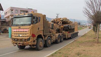 Yunanistan sınırına tank sevkiyatı iddiası!