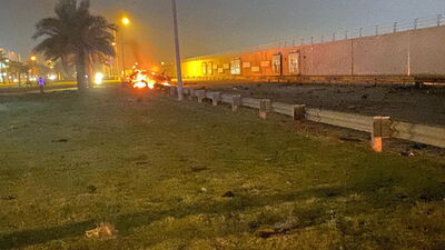 Bağdat Havalimanı'na 3 füze düştü