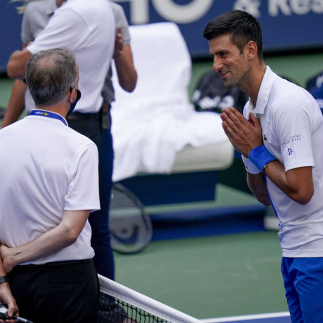 Djokovic diskalifiye edildi!