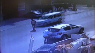 Müşteriye mermer taşıyordu, korkunç an!