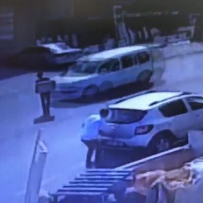 Müşteriye mermer taşıyordu, korkunç an!