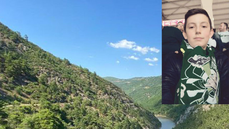 17 yaşındaki genci öldüren özçekim!