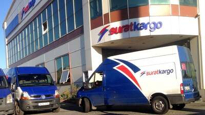 Sürat Kargo saat kaça kadar açık?