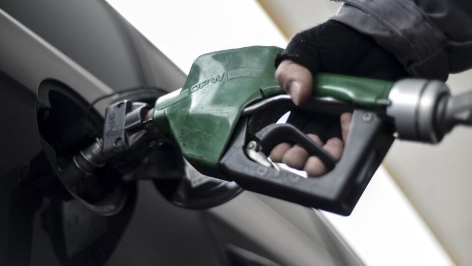 Motorinde indirim! Yarın geçerli