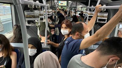 Metrobüs ve otobüslerde ayakta yolcu yasaklandı mı?