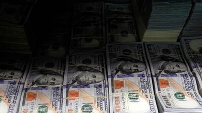 Dolar rekor seviyelerde